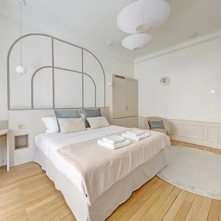 Maison Scheffer 4*