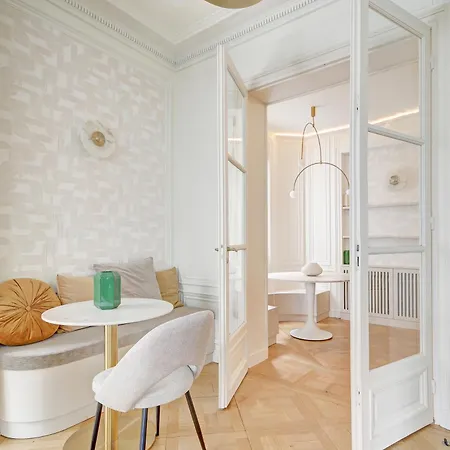 Maison Scheffer 4*