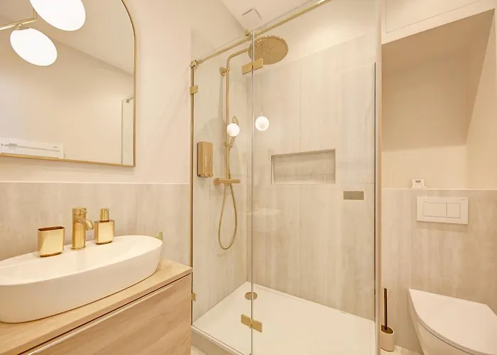 Maison Scheffer 4*