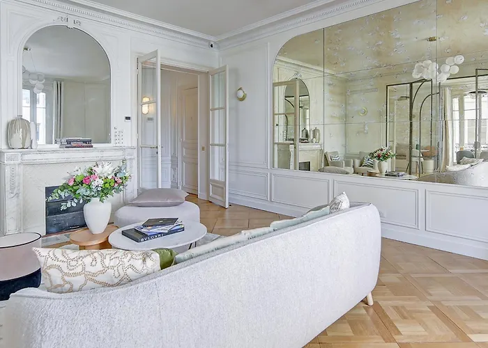 Maison Scheffer 4*